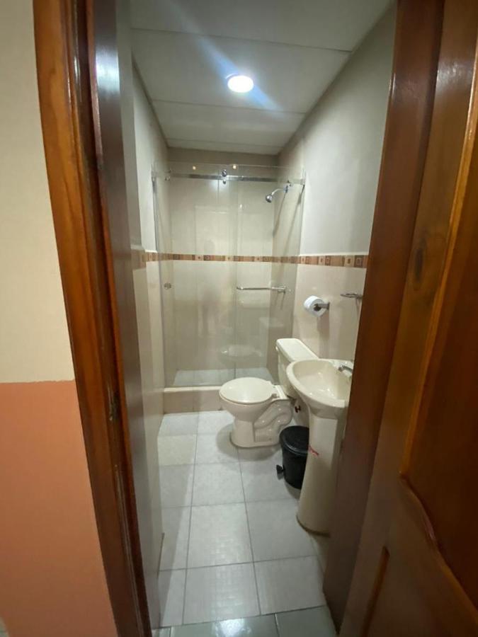 Hostal El Paraiso Cuenca Bagian luar foto